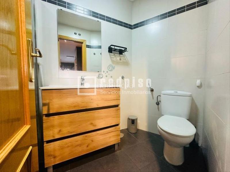 Foto 5dd5fe8d-5372-43b4-9308-5ad853b792d4. Pis amb calefacció aparcament piscina a Cuevas-Ilustración Ciempozuelos