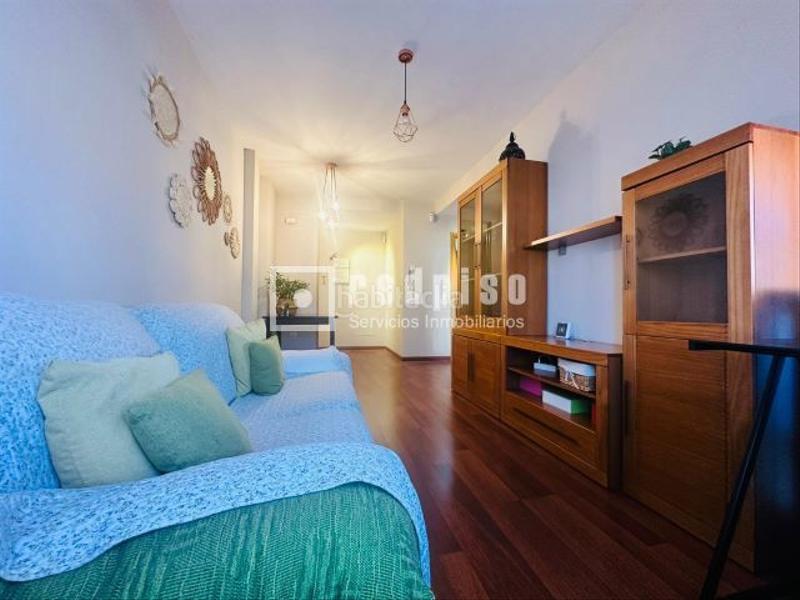 Foto 939ca5fe-b44d-4fd7-ad7f-de420dd838f7. Pis amb calefacció aparcament piscina a Cuevas-Ilustración Ciempozuelos