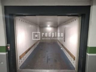 Parking coche en ALVARADO