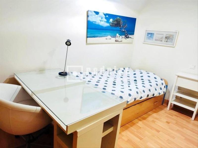 Foto 25a21fe9-ed18-4e54-bba3-274ee31438dc. Flat with heating in Bellas Vistas Madrid