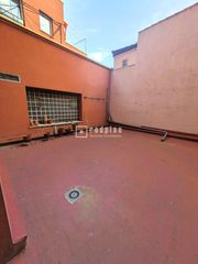Flat  De cuatro caminos