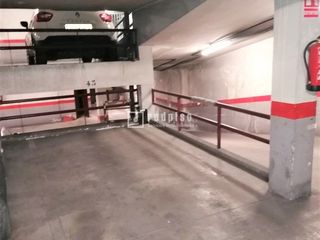 Car parking in de la Orden