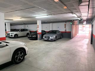 Lloguer Aparcament cotxe  Marques de la senia. Espaciosa plaza de parking en alquiler  marqués de la senia