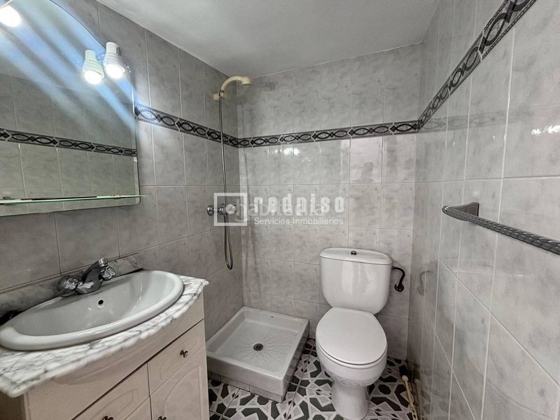 Foto db142f4a-423d-4901-9c06-c8c221bff5e4. Casa en Entrevías Madrid