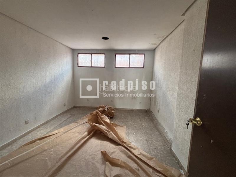 Foto 945425e6-5721-4f72-b34b-901cac99ba0b. Local comercial en Entrevías Madrid