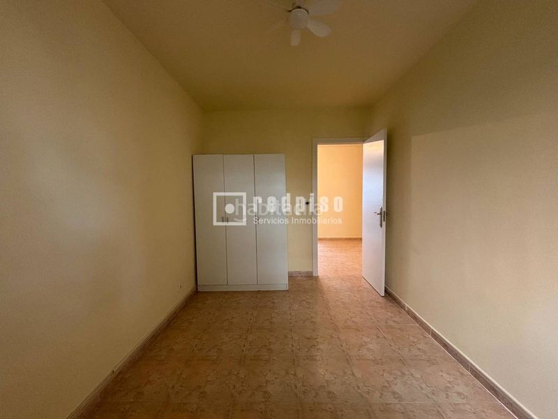 Foto 5b82bfa9-6436-47df-a7ae-b4efc46a4c9a. Pis a Entrevías Madrid