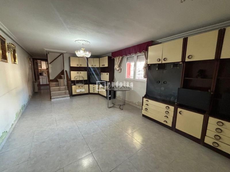 Foto 0b5f9cc5-00b4-49b7-99ca-13f8ca8b9194. Chalet avec chauffage dans Entrevías Madrid