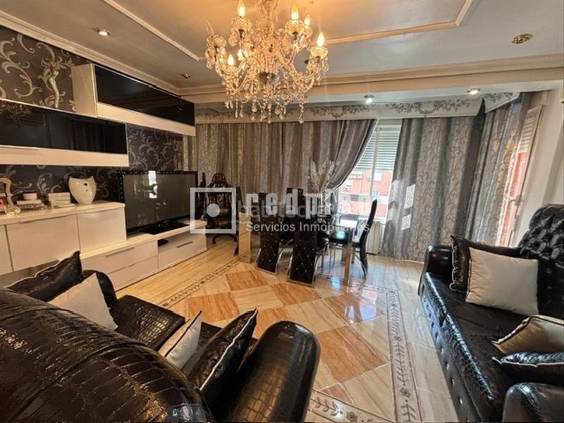 Foto 9fe7ba9a-0bc9-48ff-bb70-d3a3c2560ed6. Appartamento in Entrevías Madrid