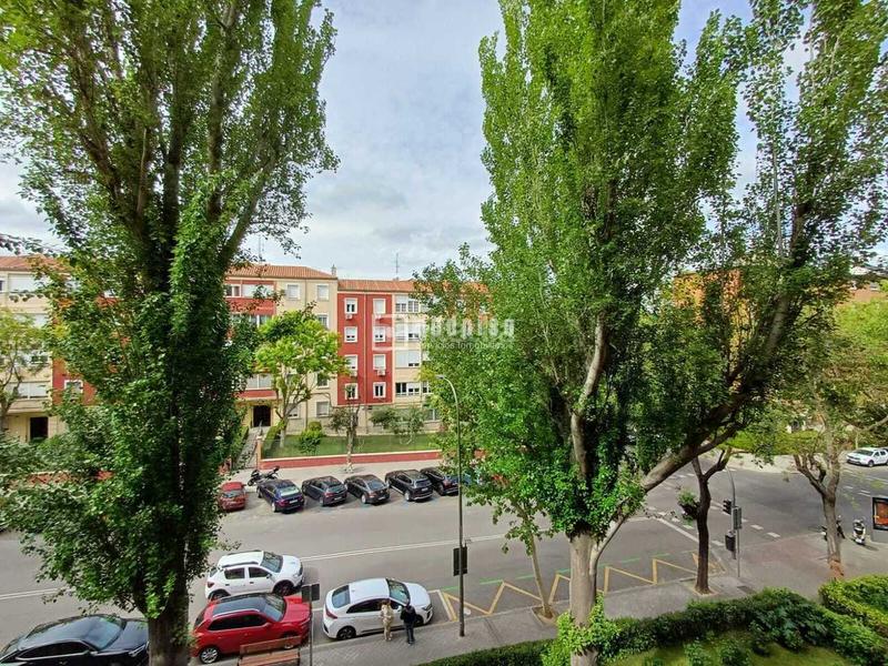 Foto 429e5a15-1118-4ddc-aa0f-19ddcf2378a0. Location appartement dans Hispanoamérica-Bernabéu Madrid