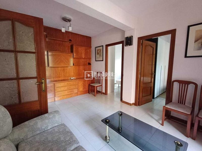 Foto db618c1b-6c42-403b-8506-ba2551d581f6. Location appartement dans Hispanoamérica-Bernabéu Madrid