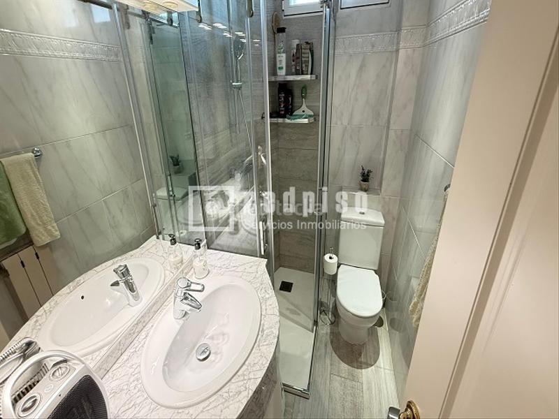 Foto 4f4fbace-9b7d-4950-b238-dcfa4d7e57ab. Piso en venta esta magnífica propiedad situada en el prestigioso barrio de hispanoamérica. en Madrid