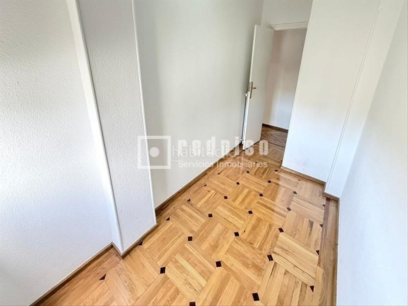 Foto d38e9710-4e33-45b4-8e4f-fa2fbeecde7e. Appartement dans Hispanoamérica-Bernabéu Madrid