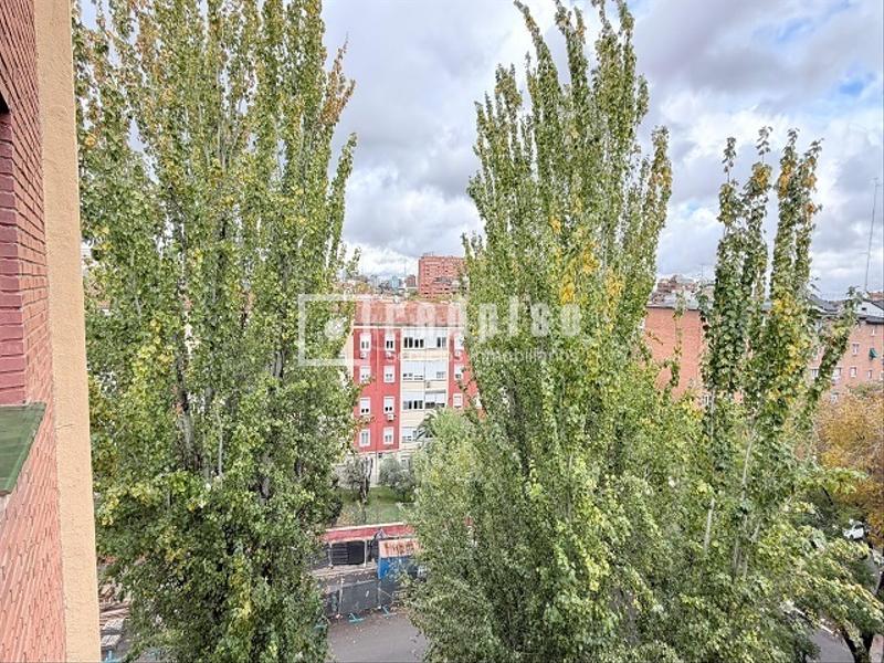 Foto 292e0a85-4c60-4b1e-b50b-c8f9155ea84d. Appartement dans Hispanoamérica-Bernabéu Madrid