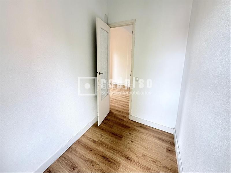 Foto 4497cd55-8c45-45d8-9c96-bd5972f7589c. Appartement dans Hispanoamérica-Bernabéu Madrid