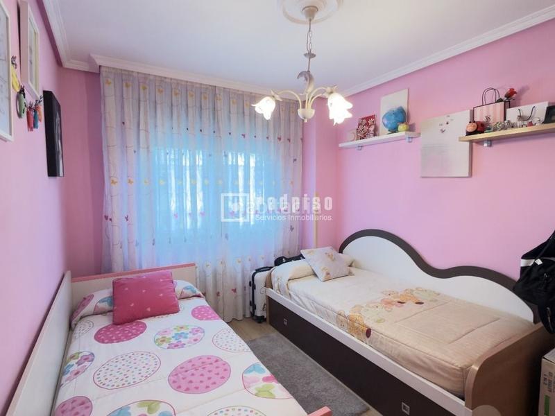 Foto 20954988-06c5-49f6-acf4-161b06ba8c46. Piso  en venta en vereda de los estudiantes en Leganés