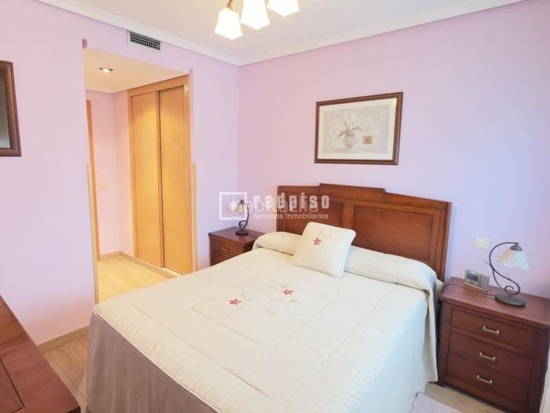 Foto 2ce89f4d-a265-4e31-b159-e1d6ee0101f8. Piso  en venta en vereda de los estudiantes en Leganés