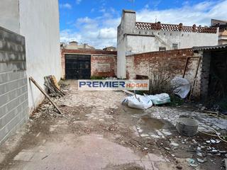 Terreny residencial a Calle castillejo 64. Solar de 136 m2 en el centro de numancia de la sagra