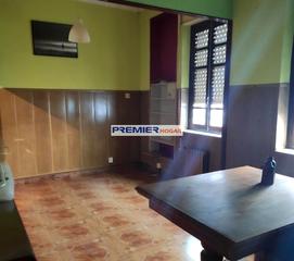 Etagenwohnung en Villarejo de rbigo. Piso en veguellina de orbigo len