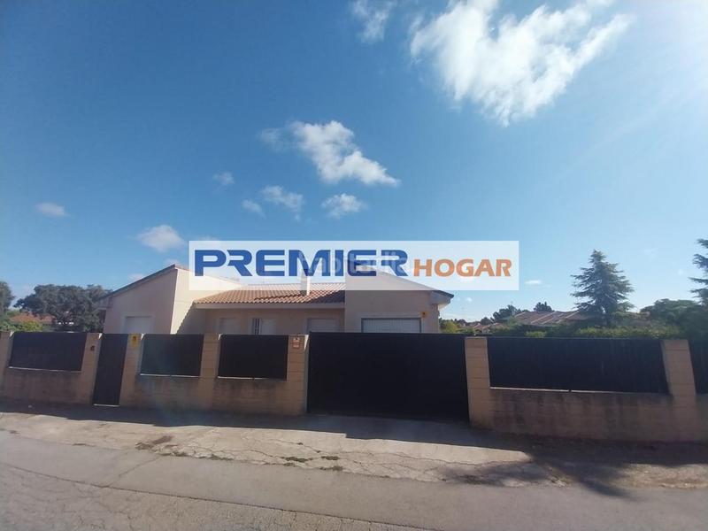 Foto a5be43c4-9664-41b0-8efa-0d909e18bb09. Casa con riscaldamento piscina in Eurovillas Nuevo Baztán