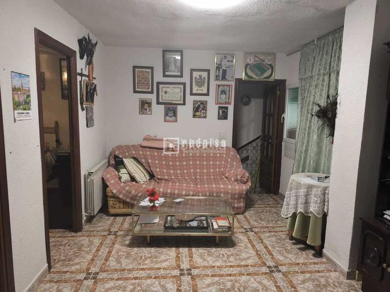 Foto b5152393-63aa-4cea-a8ef-c00ad7a7a3a6. Piso en Pilar Madrid