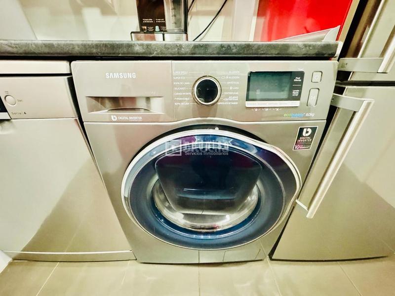 Foto 31727477-c8ec-4751-8ec5-11f7ea44c916. Etagenwohnung mit heizung in Pilar Madrid