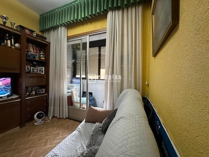 Foto 2462c35c-02dc-4ff4-950b-6f81051eb736. Piso  de 3 dormitorios en Numancia Madrid