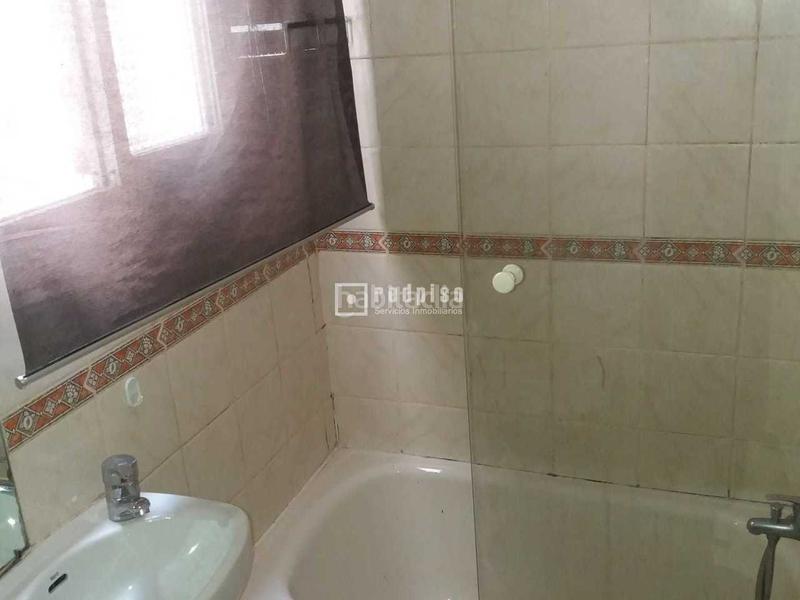 Foto d8a6abff-9fa2-42d2-b738-ef7b611fd295. Estudi a Numancia Madrid