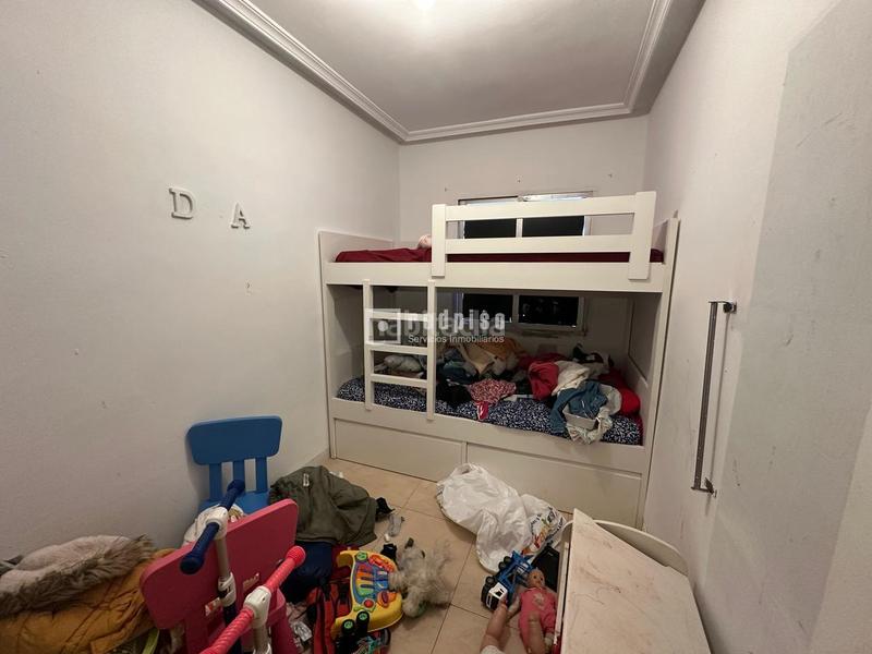 Foto c06ff670-d4fa-4b58-8a2f-8d40e052a6d0. Piso en Numancia Madrid