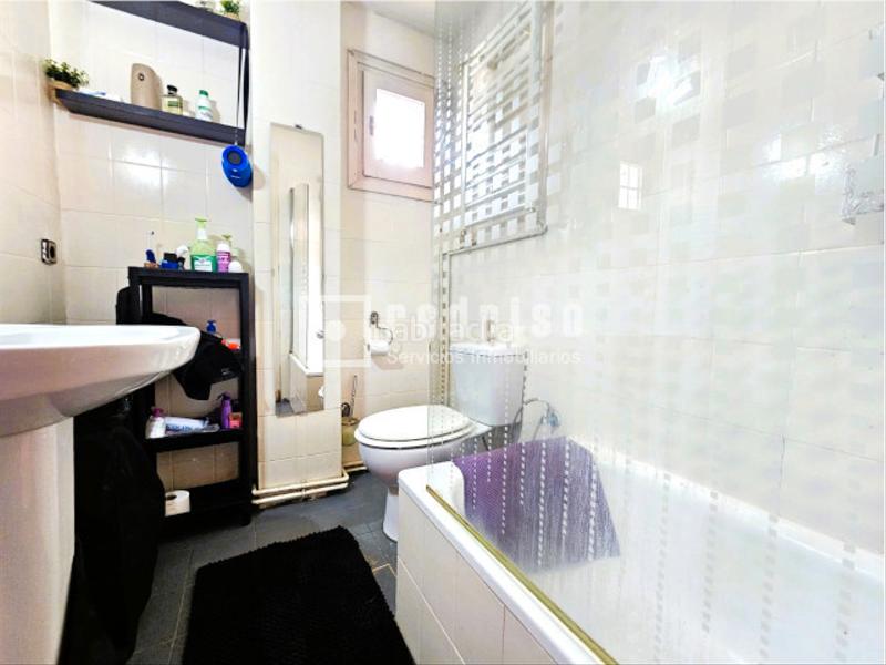 Foto 0864b0d4-9a22-422d-ab83-306245a5ef4c. House with parking in Casarrubuelos