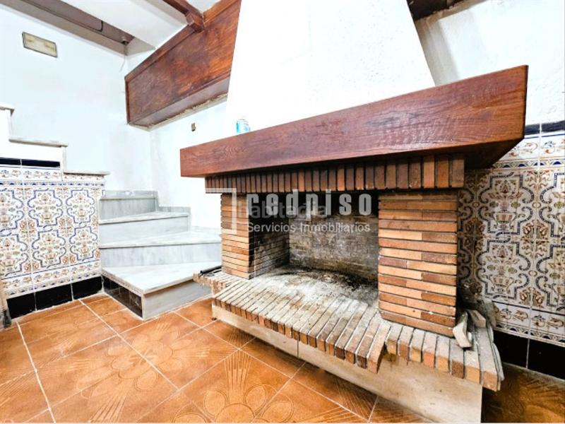 Foto da87250a-4fb9-4139-8e14-89c1951f1b6b. House with parking in Casarrubuelos