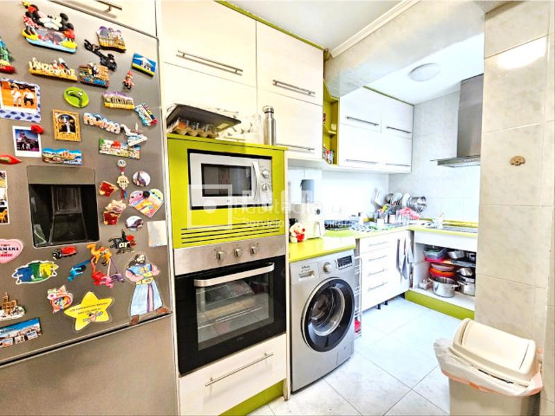 Foto f85dedfa-d894-4fb8-bf10-20d7c5c2ef79. Piso  en venta , madrid en Fuentebella-San Fermín-El Leguario Parla