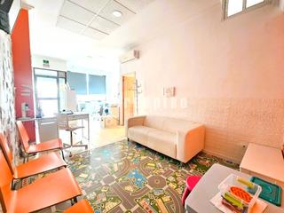 Lloguer Local Comercial a Villayuventus-Renfe. Local comercial