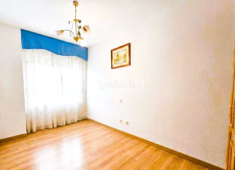 Foto 17fc75d5-50e5-45ea-b268-a62f2db510da. Pis amb aparcament piscina a La Ermita Parla