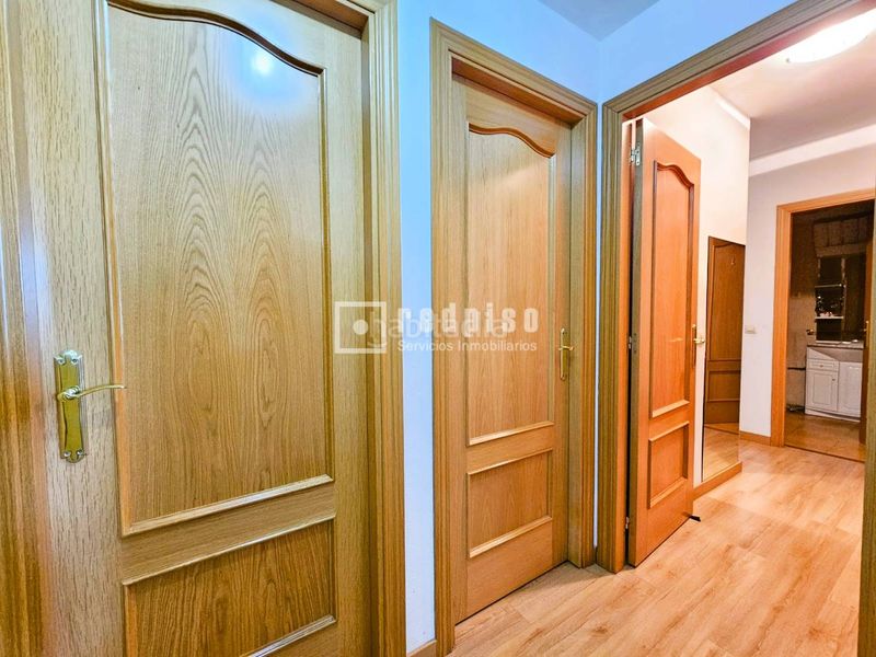 Foto 3bf2c78c-495b-45f0-825d-a82744823558. Pis amb aparcament piscina a La Ermita Parla