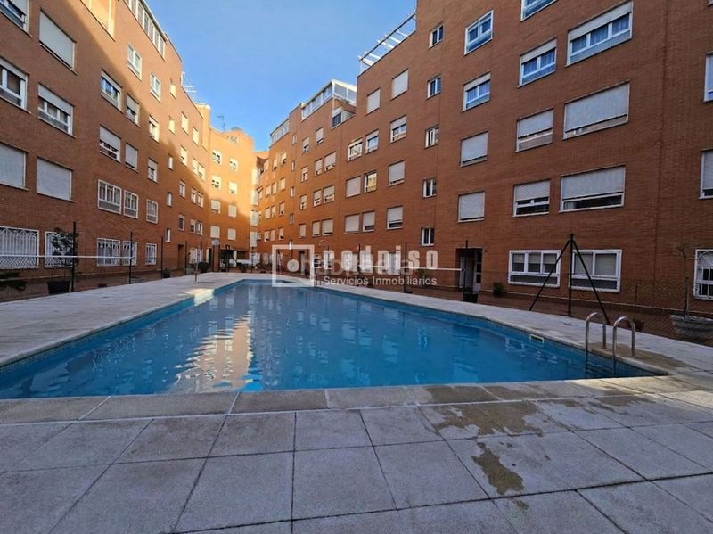 Foto 43810770-d53d-44cc-bb43-9b598acd9782. Pis amb aparcament piscina a La Ermita Parla