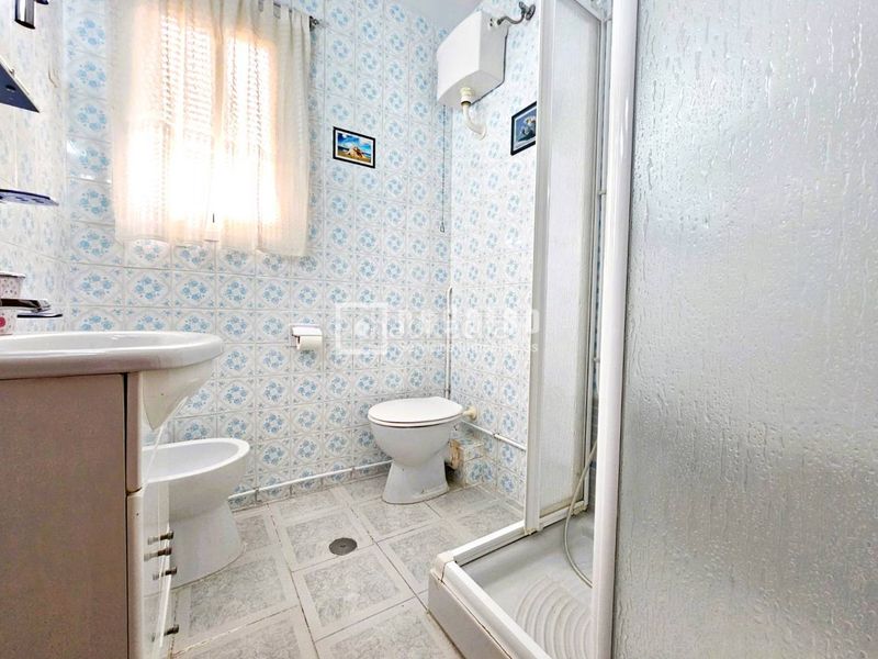 Foto c01870ce-6be4-4e97-90dd-243e5b842ee6. Pis amb calefacció a Parque Inlasa Parla