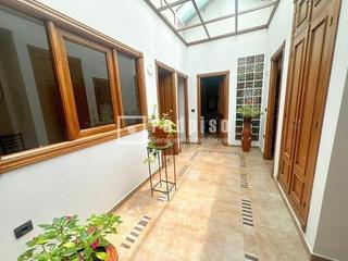 Maison à Santa Cruz de la Zarza. Se vende restaurante  vivienda con buhardilla