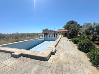 Casa  Layos. Se vende casa de campo en polan toledo