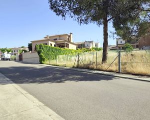 Terreny residencial a del Escultor Julio González