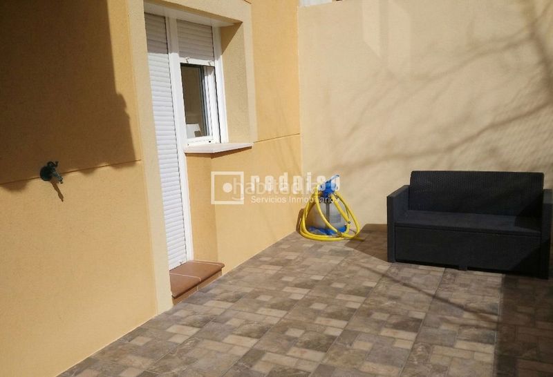 Foto a3d852cb-d04a-4044-acd3-c1d91e717256. Xalet amb calefacció aparcament a Recas