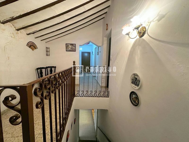Foto 437f3fcb-131c-43bd-9def-60a7f42d0a62. Casa amb calefacció aparcament a Dosbarrios