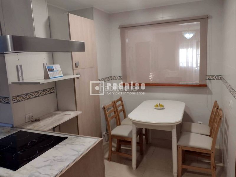 Foto 32dd7395-df17-45e4-bbb3-9c4d8afad7ea. Affitto appartamento con riscaldamento parcheggio piscina in Toledo