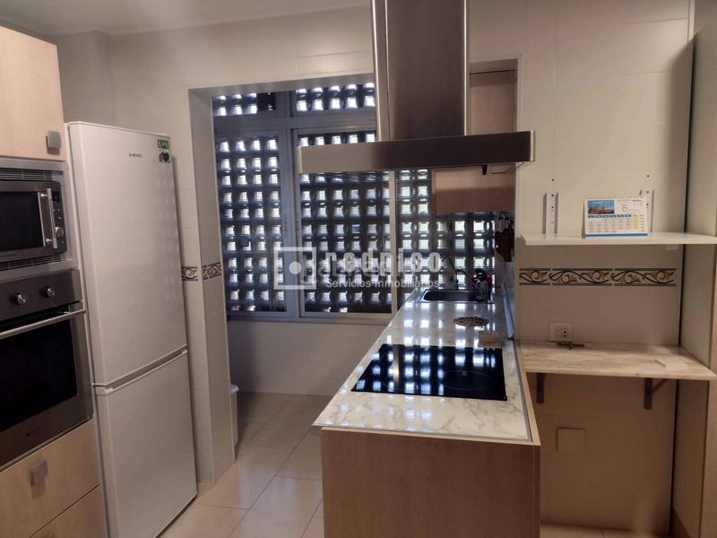 Foto ef67b86b-eaa1-47e8-9d34-e31749d0ca61. Affitto appartamento con riscaldamento parcheggio piscina in Toledo