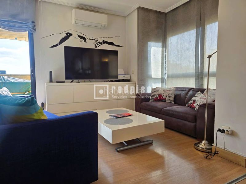 Foto 6a771d19-614f-4b7c-b83b-d0453755d6d7. Pis amb calefacció aparcament piscina a PAU de Carabanchel Madrid