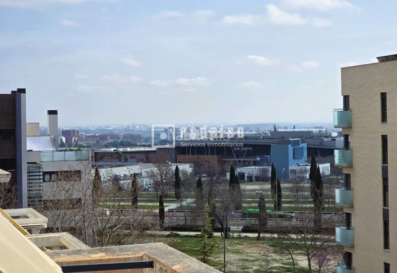 Foto 7b473d34-0e4b-4d63-ac46-b8a20255c743. Pis amb calefacció aparcament piscina a PAU de Carabanchel Madrid
