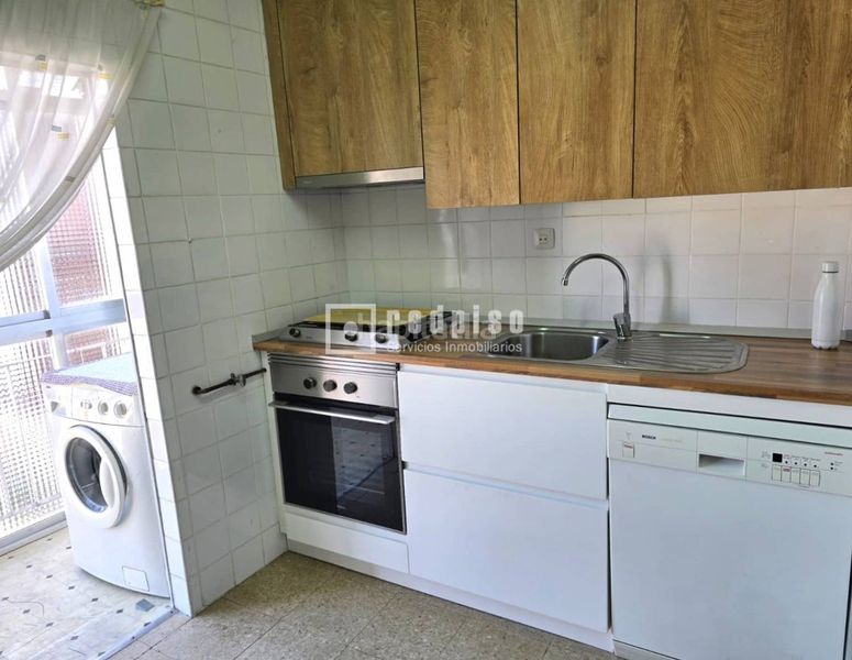 Foto d44142d1-aebe-4e1a-baa6-dca05102e533. Pis amb calefacció a Buena Vista Madrid