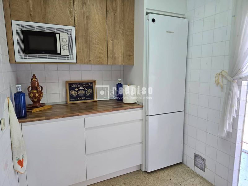 Foto 10a2819c-29f5-402c-b4b0-ef2f9bd1d520. Piso en Buena Vista Madrid