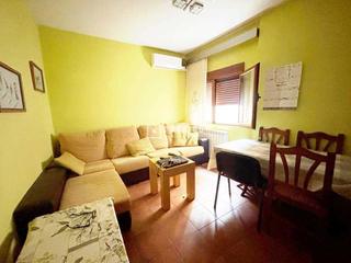 Piso  Santo domingo. Piso para entrar a vivr en puerta cuartos !!!