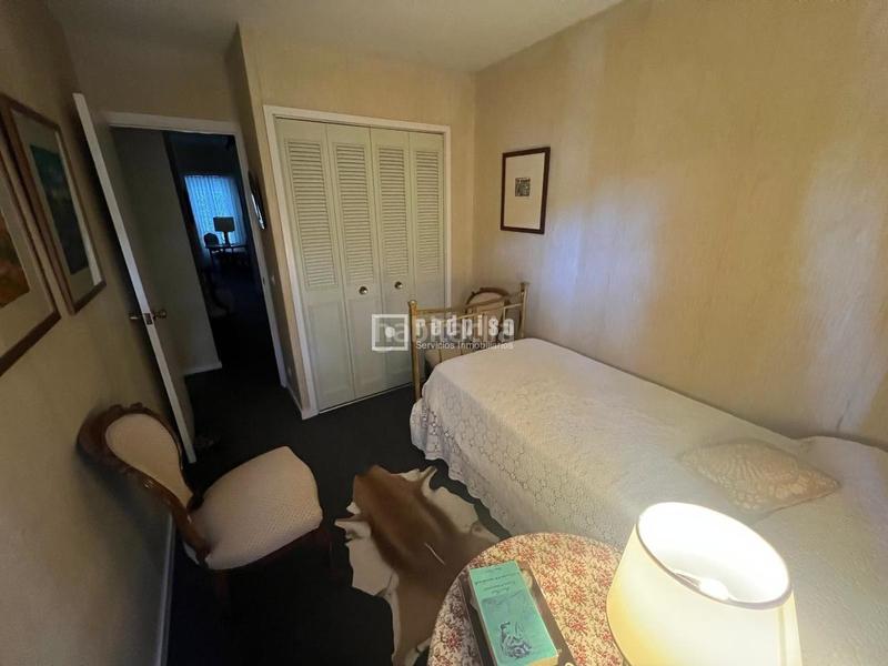 Foto f1f2a9b0-98bc-4b34-a354-89a1ac0b2278. Location chalet avec chauffage parking dans Collado Mediano