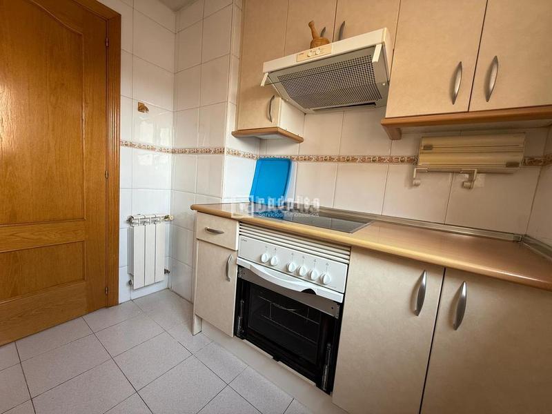 Foto abf54e4c-5c7b-4385-8066-690d789b6019. Piso estupendo piso en Villalba Estación Collado Villalba